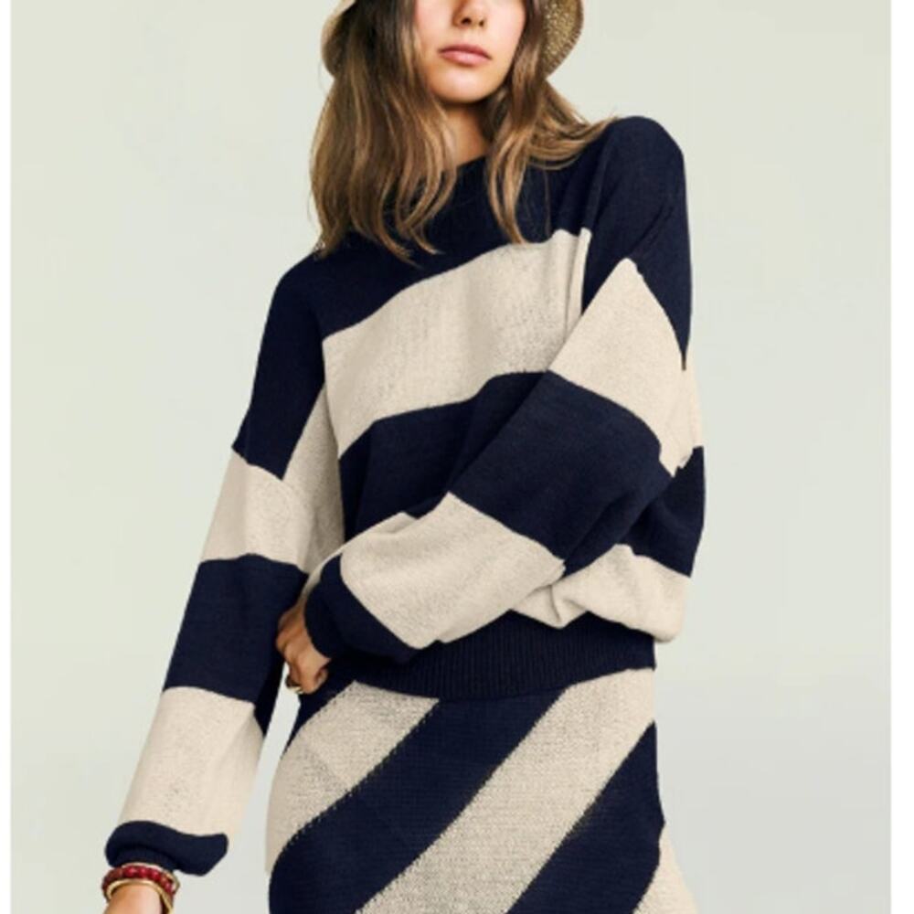 Seroya Navy/Eggshell Cassian Knit Sweater Size S